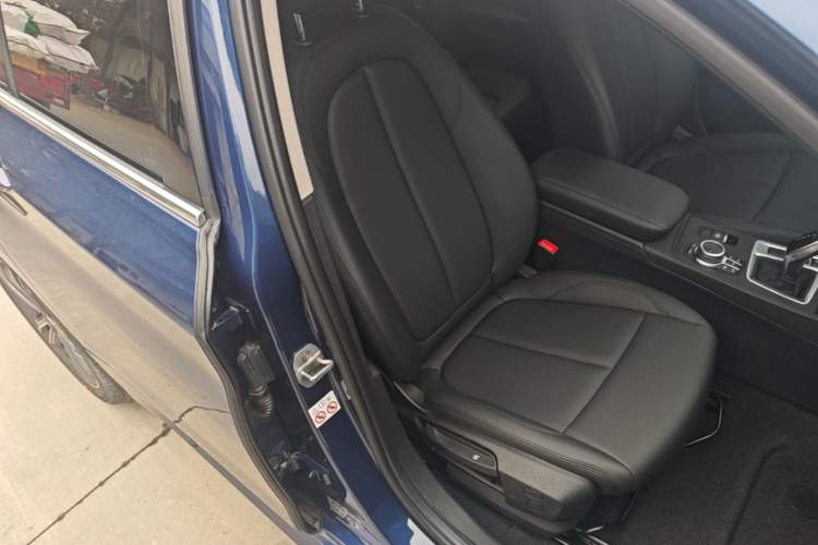 Used BMW 1 Series 2021 Revised 120i M Sport Edition Right Front Seat