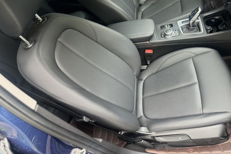 Used BMW 1 Series 2021 120i M Sport Edition Right Front Seat