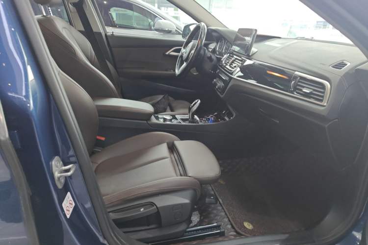 Used BMW 1 Series 2021 Revised 120i M Sport Night Edition Right Front Seat