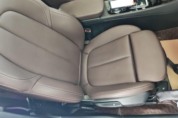 Used BMW 1 Series 2021 Revised 120i M Sport Night Edition Right Front Seat