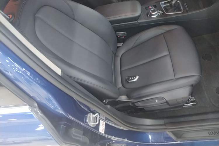 Used BMW 1 Series 2021 120i M Sport Edition Right Front Seat