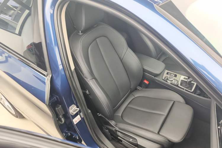 Used BMW 1 Series 2021 Restyled 125i M Sport Night Edition Right Front Seat