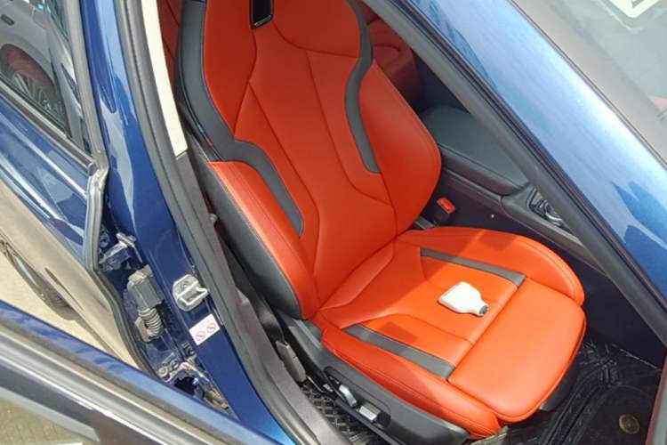 Used BMW 1 Series 2021 125i M Sport Night Edition Right Front Seat