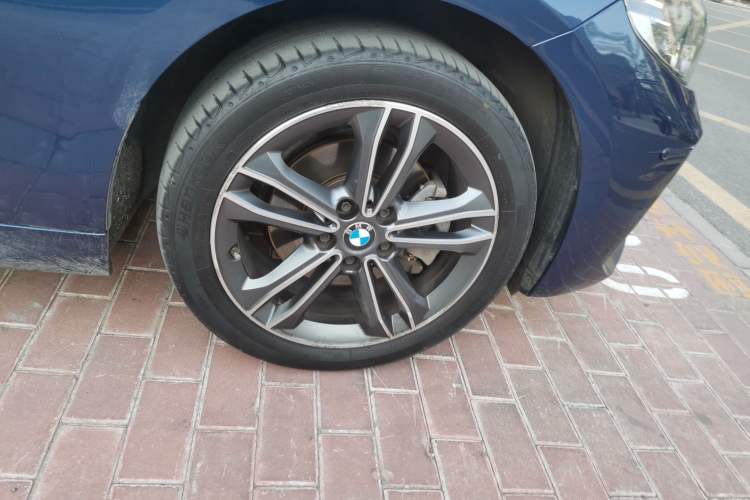Used BMW 1 Series 2021 120i M Sport Edition Right Front Wheel Hub