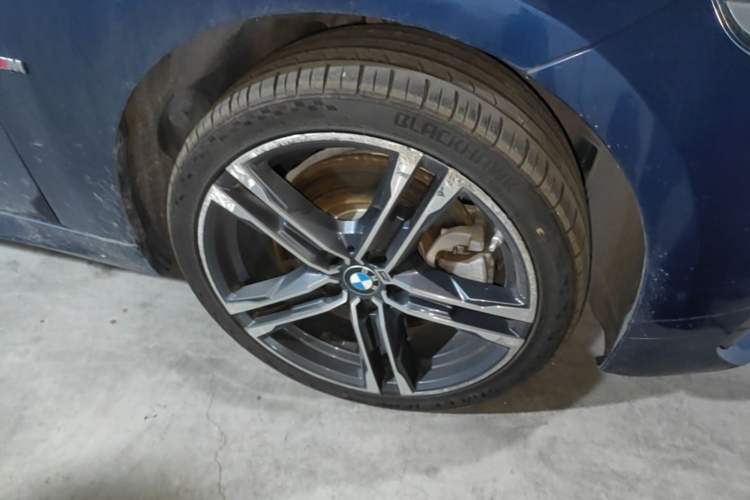 Used BMW 1 Series 2021 Restyled 125i M Sport Night Edition Right Front Wheel Hub