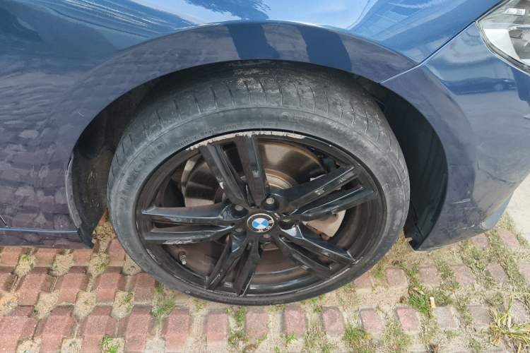 Used BMW 1 Series 2021 125i M Sport Night Edition Right Front Wheel Hub