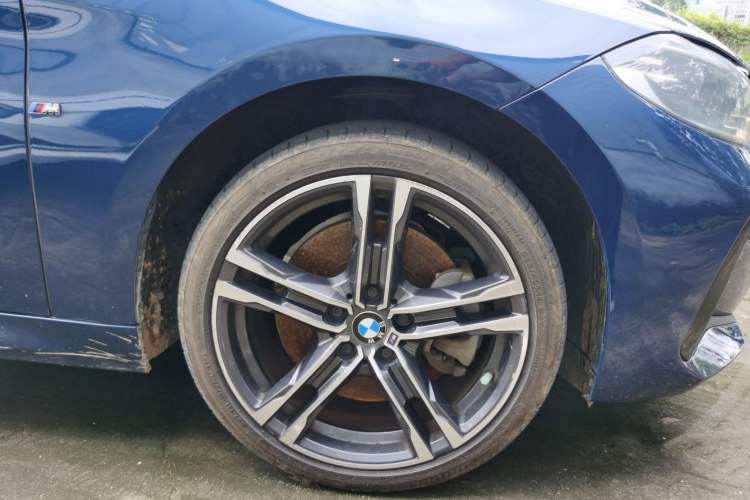 Used BMW 1 Series 2021 125i M Sport Night Edition Right Front Wheel Hub