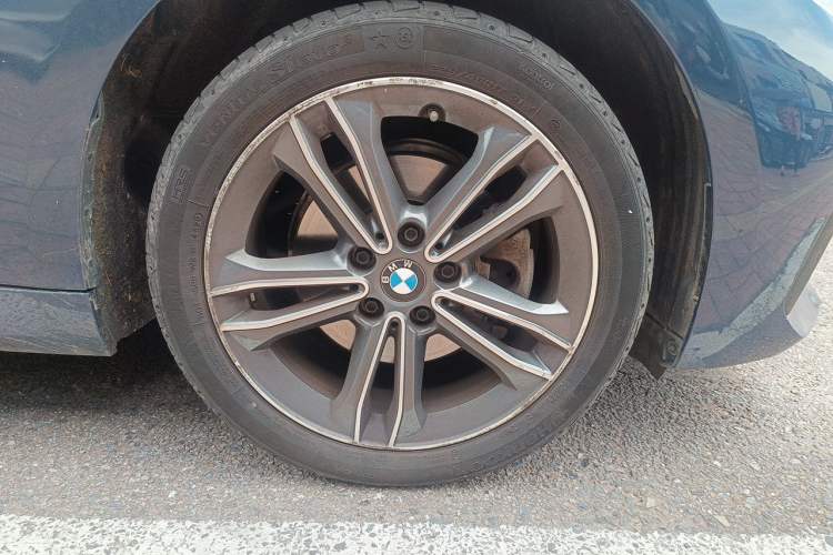 Used BMW 1 Series 2021 120i M Sport Edition Right Front Wheel Hub