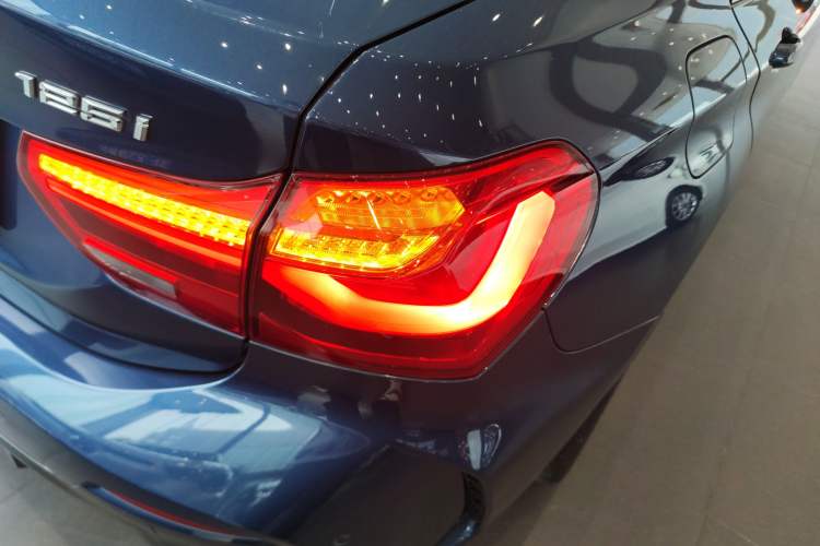 Used BMW 1 Series 2021 125i M Sport Night Edition Right Rear Taillight