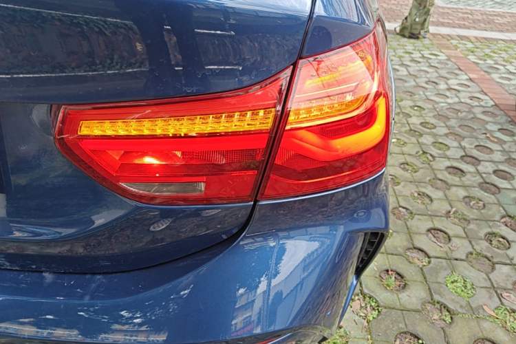 Used BMW 1 Series 2021 125i M Sport Night Edition Right Rear Taillight
