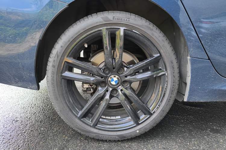 Used BMW 1 Series 2021 125i M Sport Night Edition Right Rear Wheel Hub