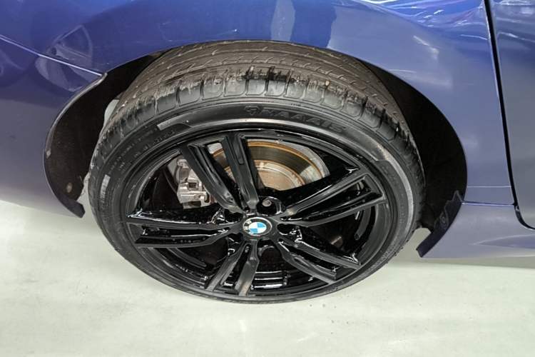 Used BMW 1 Series 2021 Restyled 125i M Sport Night Edition Right Rear Wheel Hub