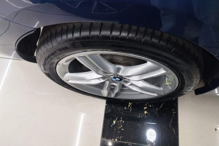 Used BMW 1 Series 2021 Revised 120i M Sport Night Edition Right Rear Wheel Hub