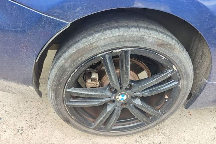 Used BMW 1 Series 2021 Restyled 125i M Sport Night Edition Right Rear Wheel Hub