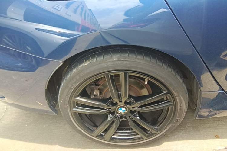 Used BMW 1 Series 2021 125i M Sport Night Edition Right Rear Wheel Hub
