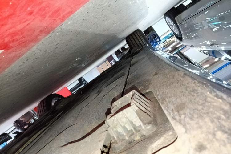 Used BMW 1 Series 2021 120i M Sport Night Edition Right Side Sill