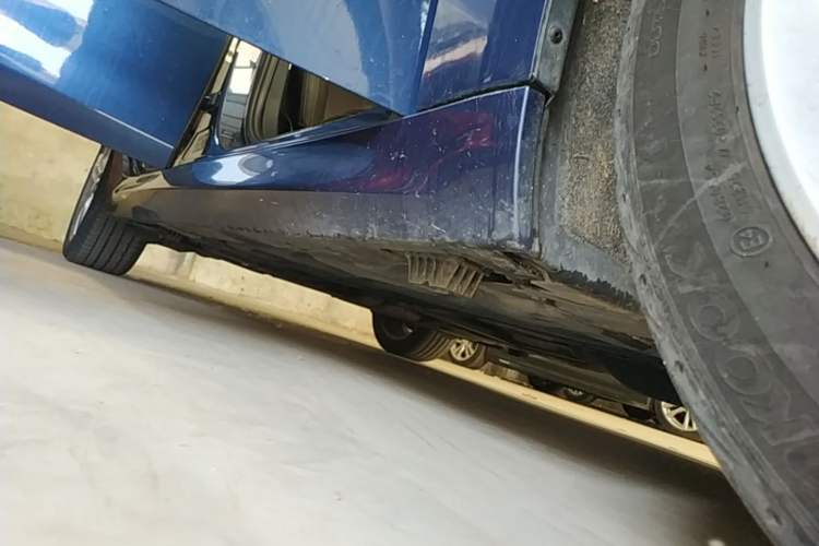 Used BMW 1 Series 2021 Revised 120i M Sport Night Edition Right Side Sill