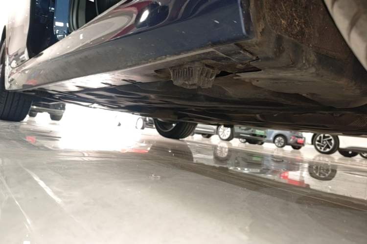 Used BMW 1 Series 2021 125i M Sport Night Edition Right Side Sill