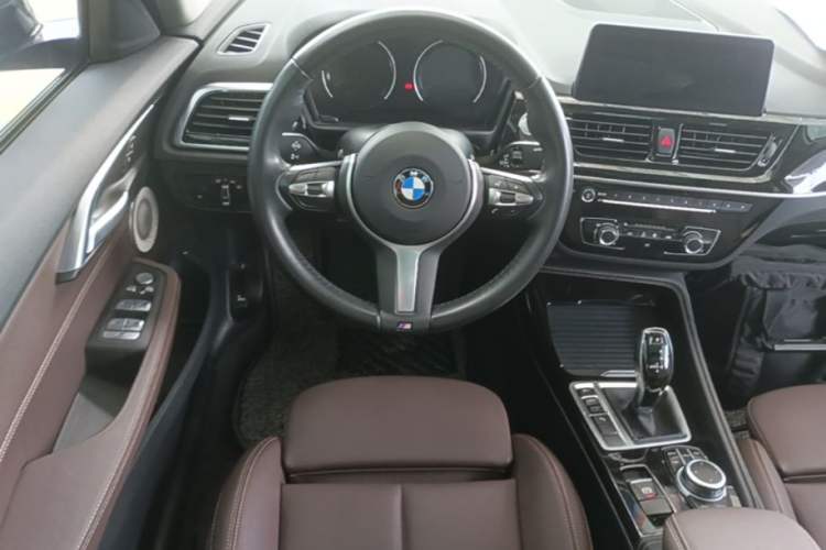 Used BMW 1 Series 2021 120i M Sport Night Edition Steering Wheel