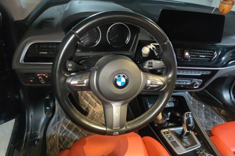 Used BMW 1 Series 2021 Restyled 125i M Sport Night Edition Steering Wheel