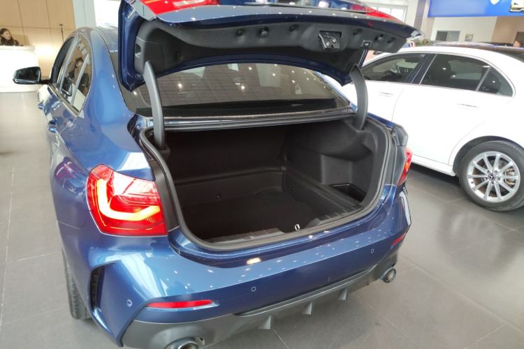 Used BMW 1 Series 2021 125i M Sport Night Edition Trunk