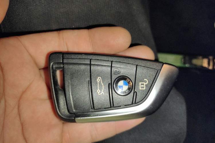 Used BMW 1 Series 2021 120i M Sport Night Edition Vehicle Key