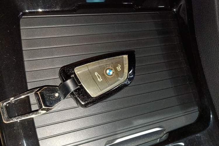 Used BMW 1 Series 2021 120i M Sport Night Edition Vehicle Key