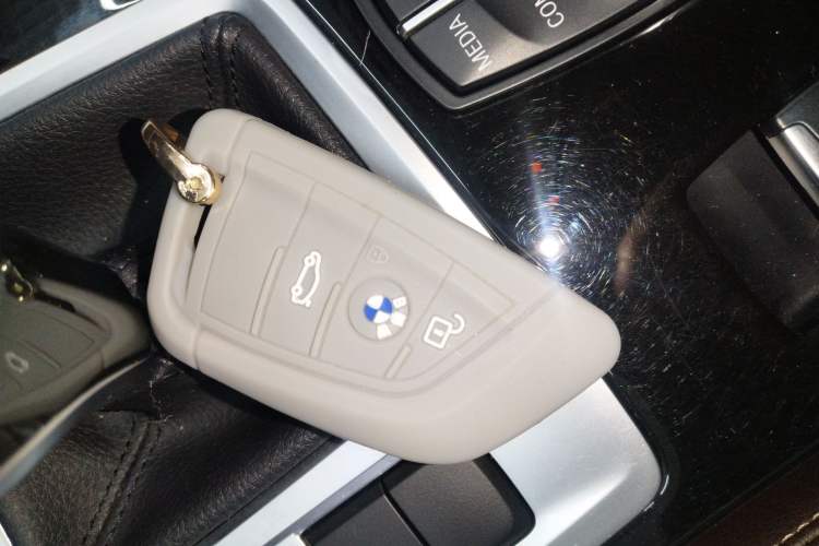 Used BMW 1 Series 2021 Revised 120i M Sport Night Edition Vehicle Key