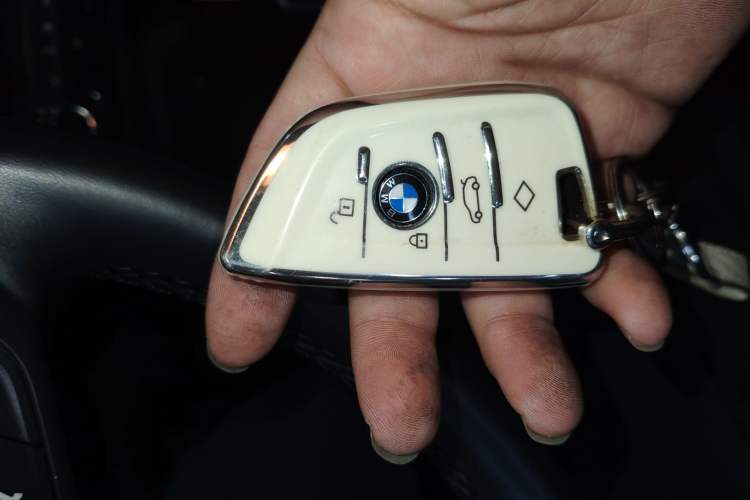 Used BMW 1 Series 2021 120i M Sport Night Edition Vehicle Key