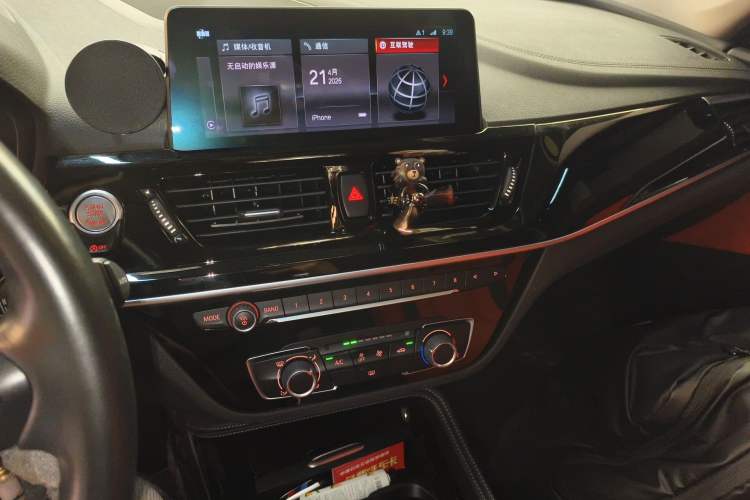Used BMW 1 Series 2021 125i M Sport Night Edition Audio And AC Panel