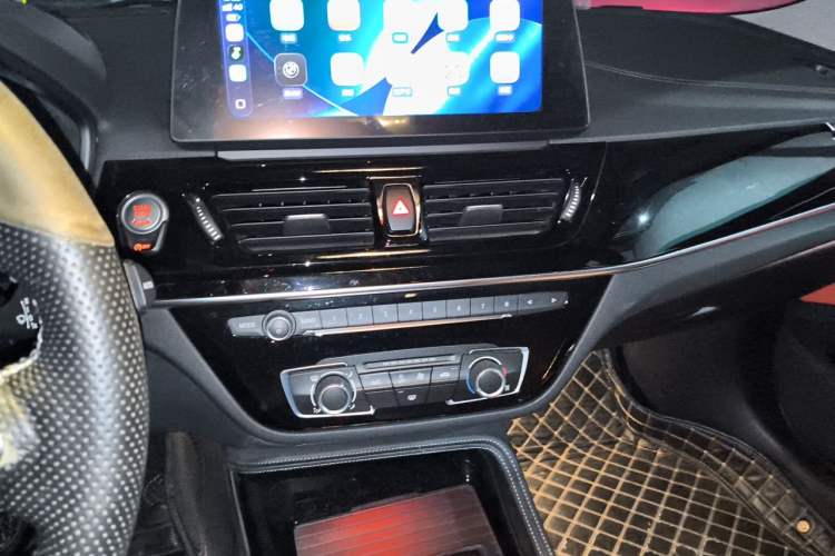Used BMW 1 Series 2021 Restyled 125i M Sport Night Edition Audio And AC Panel