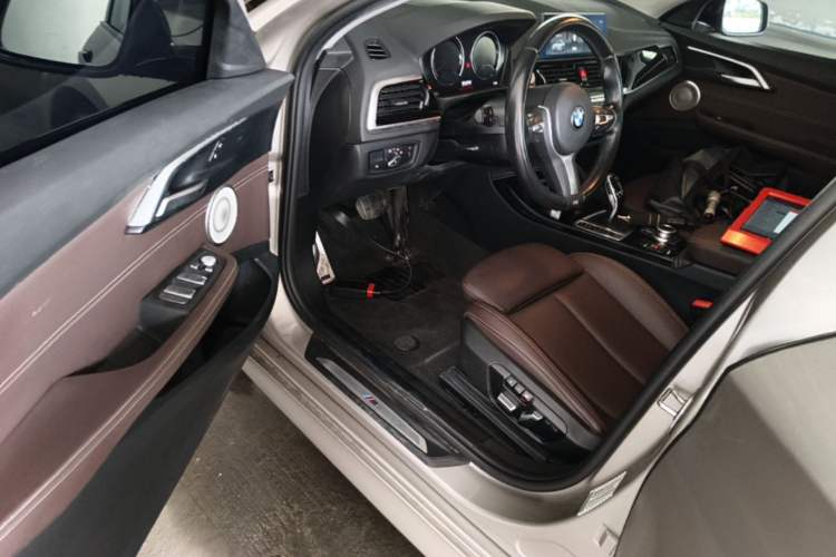 Used BMW 1 Series 2021 120i M Sport Night Edition Driver Seat