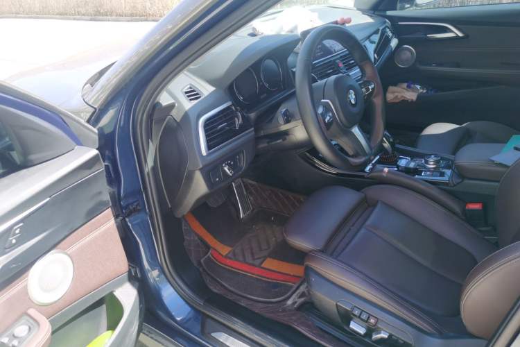 Used BMW 1 Series 2021 120i M Sport Night Edition Driver Seat