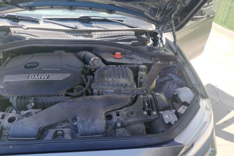 Used BMW 1 Series 2021 120i M Sport Night Edition Engine Bay Left