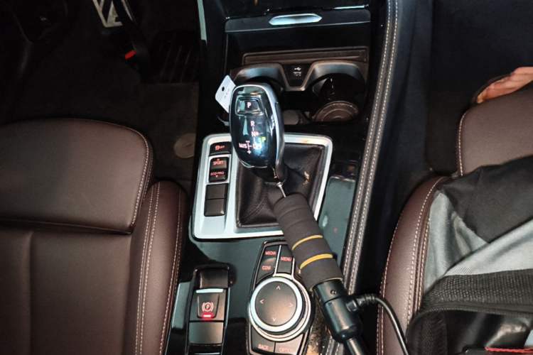 Used BMW 1 Series 2021 120i M Sport Night Edition Gear Lever