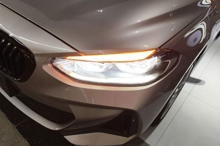 Used BMW 1 Series 2021 Revised 120i M Sport Night Edition Left Front Headlight