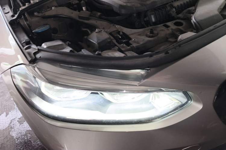 Used BMW 1 Series 2021 120i M Sport Night Edition Right Front Headlight