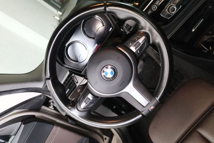 Used BMW 1 Series 2021 120i M Sport Night Edition Steering Wheel