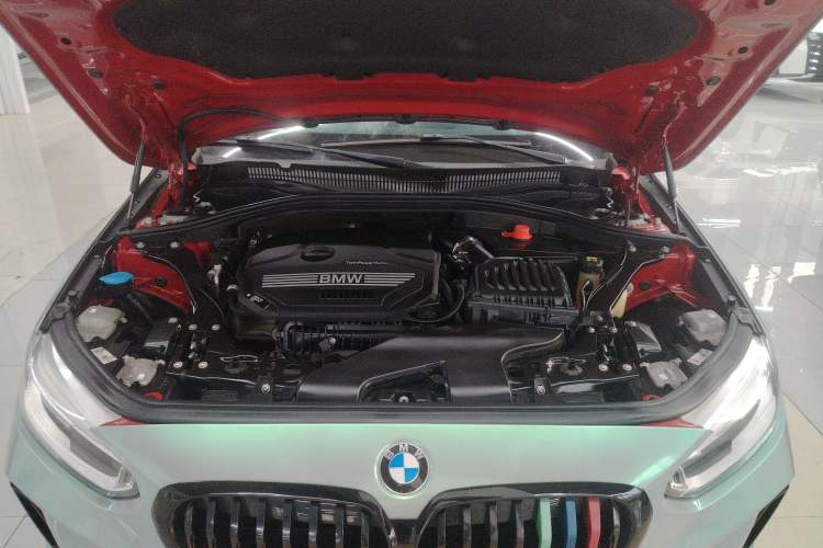 Used BMW 1 Series 2021 120i M Sport Night Edition Engine Bay