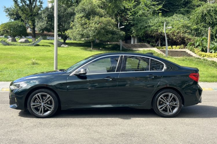 Used BMW 1 Series 2021 120i M Sport Edition Exterior 2