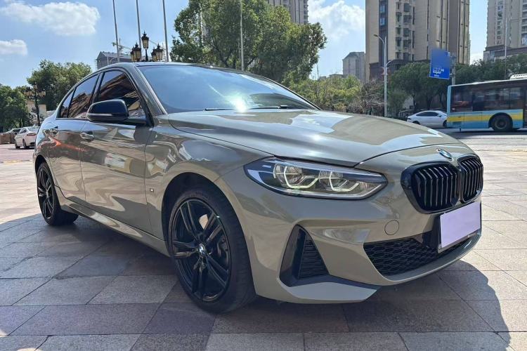 Used BMW 1 Series 2021 125i M Sport Night Edition Exterior 2