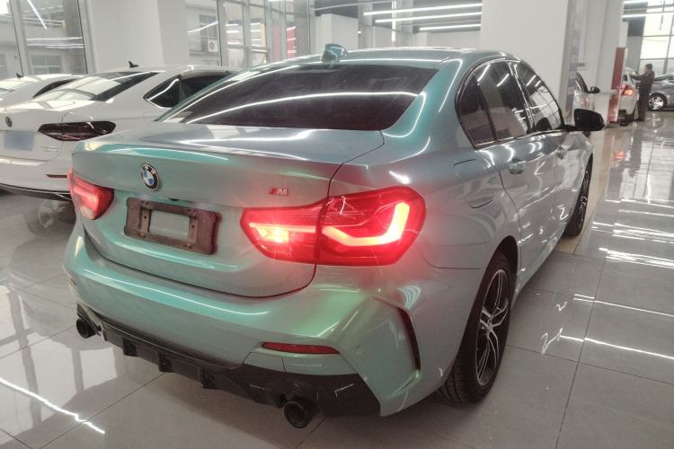 Used BMW 1 Series 2021 120i M Sport Night Edition Exterior 5