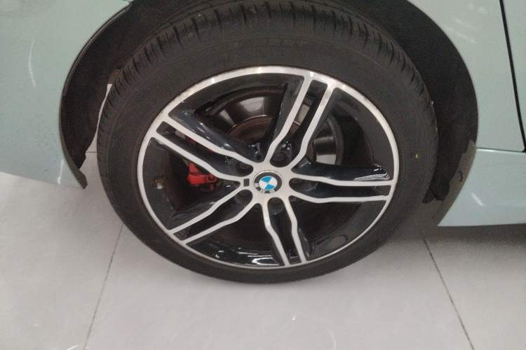 Used BMW 1 Series 2021 120i M Sport Night Edition Exterior 8