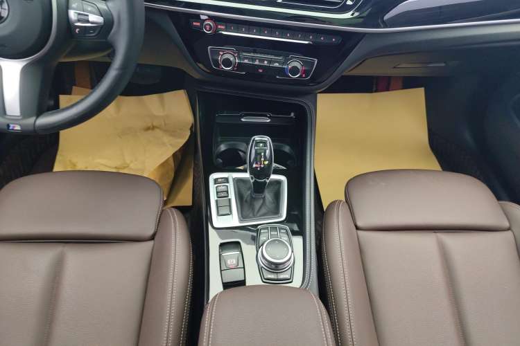 Used BMW 1 Series 2021 120i M Sport Night Edition Gear Lever