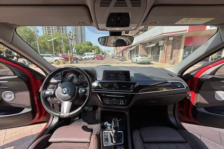 Used BMW 1 Series 2021 125i M Sport Night Edition Interior 1
