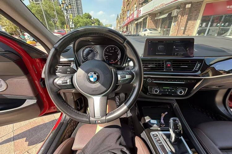 Used BMW 1 Series 2021 125i M Sport Night Edition Interior 2
