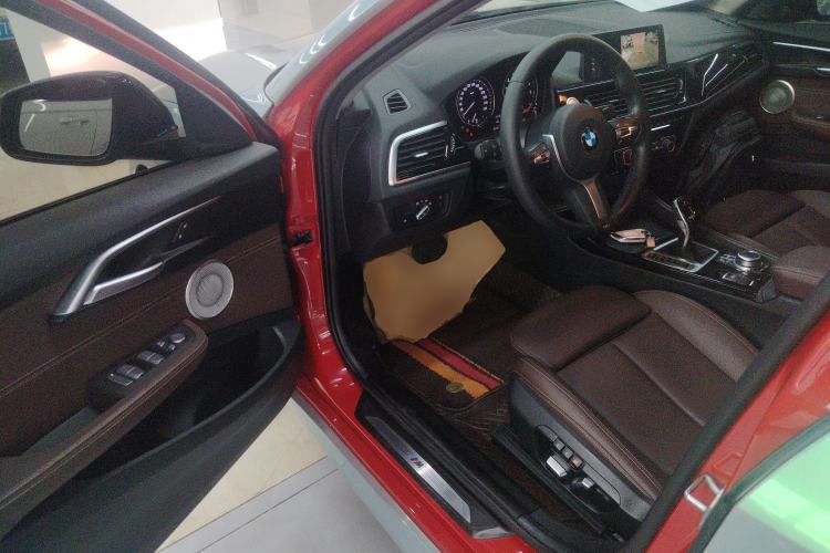 Used BMW 1 Series 2021 120i M Sport Night Edition Interior 3