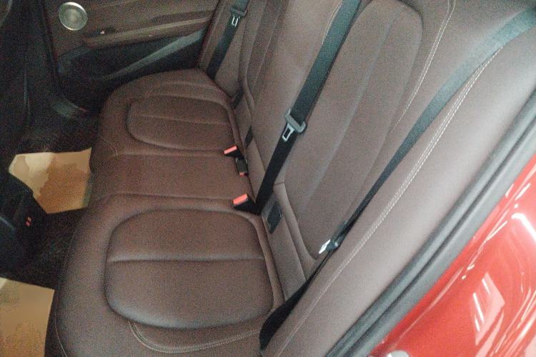 Used BMW 1 Series 2021 120i M Sport Night Edition Interior 4