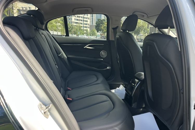 Used BMW 1 Series 2021 120i M Sport Edition Interior 6