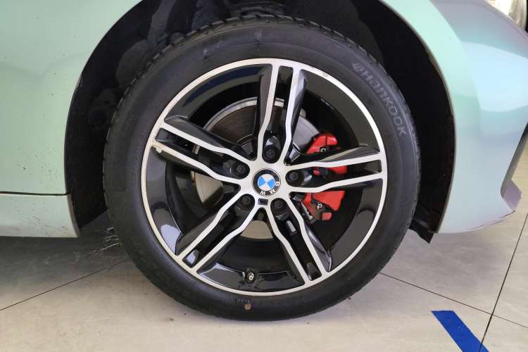 Used BMW 1 Series 2021 120i M Sport Night Edition Left Rear Wheel Hub